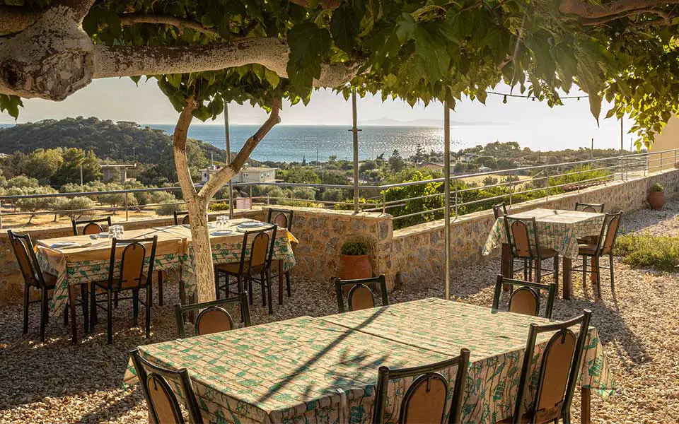 10 excursions d'une journée vers des restaurants près d'Athènes 5 10 excursions d'une journée vers des restaurants près d'Athènes - 10 excursions d'une journée vers des restaurants près d'Athènes