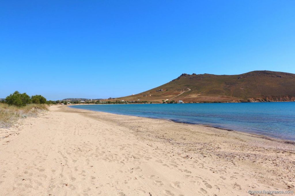 Paros : Les 3 plages de sable à faire absolument en 2022, eau transparente, pas de vent... - Paros : Les 3 plages de sable à faire absolument en 2022, eau transparente, pas de vent...