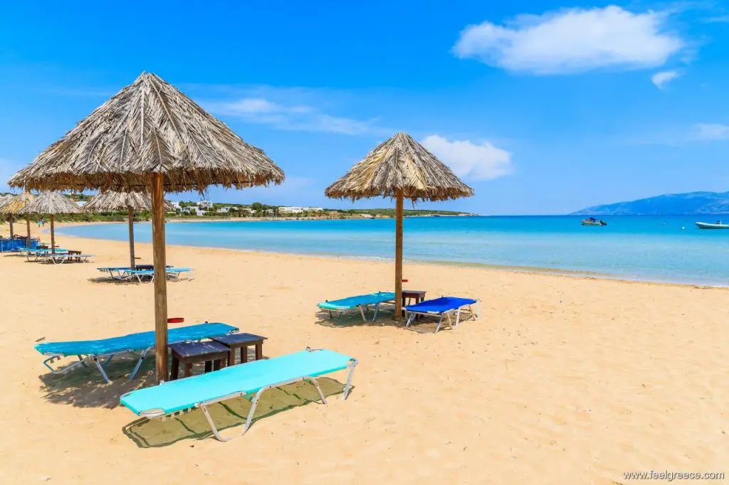Paros : Les 3 plages de sable à faire absolument en 2022, eau transparente, pas de vent... 4 Paros : Les 3 plages de sable à faire absolument en 2022, eau transparente, pas de vent... - Paros : Les 3 plages de sable à faire absolument en 2022, eau transparente, pas de vent...