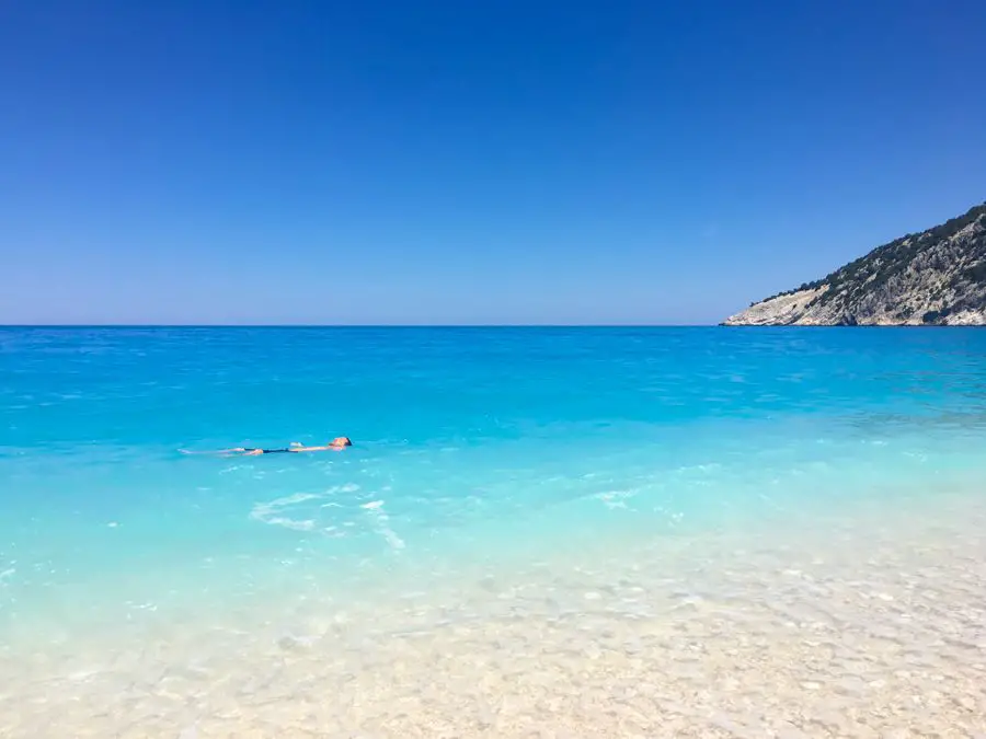 voyage à kefalonia grèce plage de myrtos