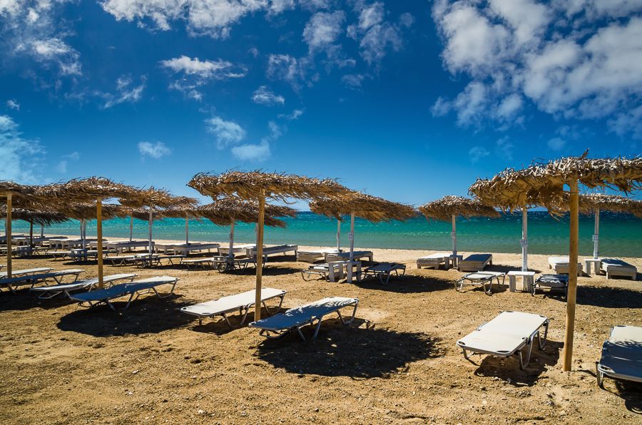 21 choses à faire à Paros en Grèce : visiter la plage