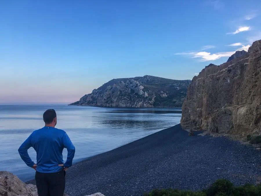 voyage à chios grèce Une promenade nocturne à la plage Emporios Mavros Gialos