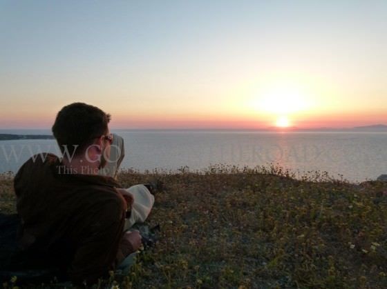 Des vacances après avoir parcouru le monde en sac à dos 6 coucher de soleil en grece
