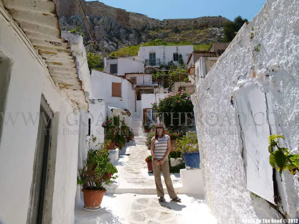 Marche vers l'Acropole, Athènes, Grèce randonneurs en Grèce