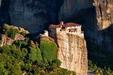 Monastères des Météores : Un guide de voyage dans la Grèce mythique - Monastères des Météores : Un guide de voyage dans la Grèce mythique