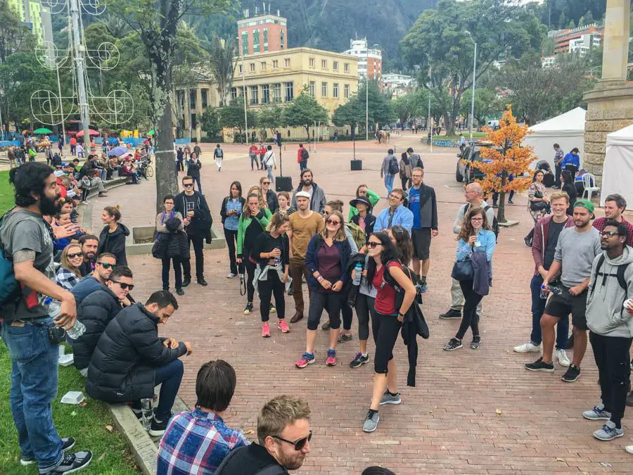visite des graffitis à bogota colombie