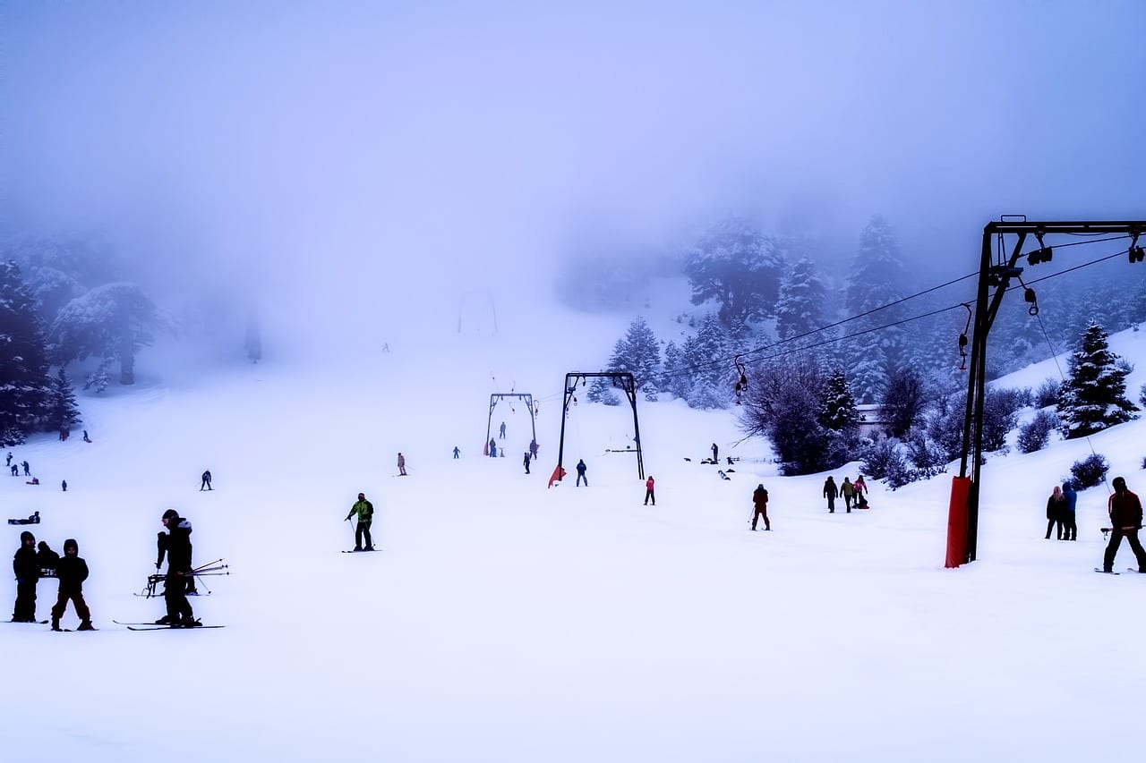 La meilleure période de l'année pour visiter la Grèce pour le ski se situe entre décembre et avril.