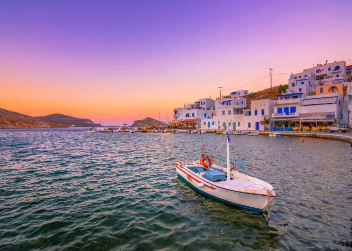 panormos coucher de soleil tinos Georgios Tsichlis shutterstock