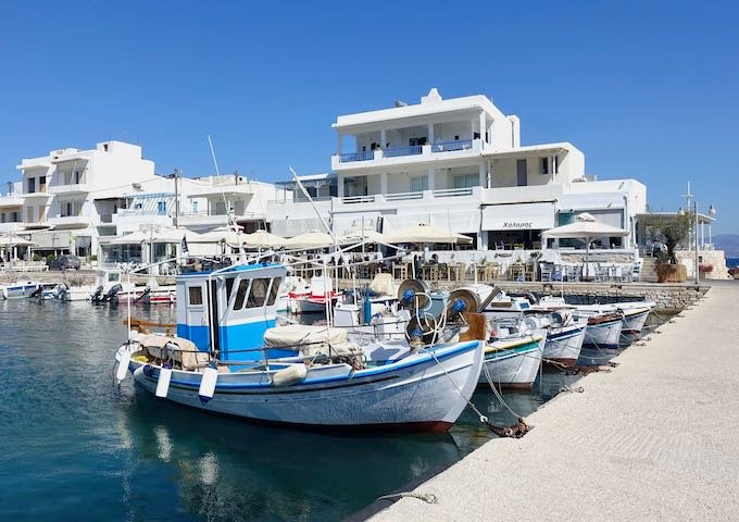 Village de pêcheurs de Piso Livadi à Paros
