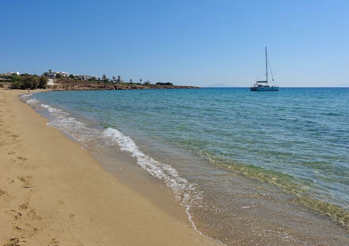 Les 12 plus belles plages de Paros 1 Chrissi Akti alias Plage d'or à Paros