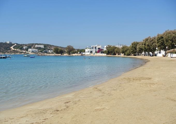 Plage Aliki à Paros, Grèce