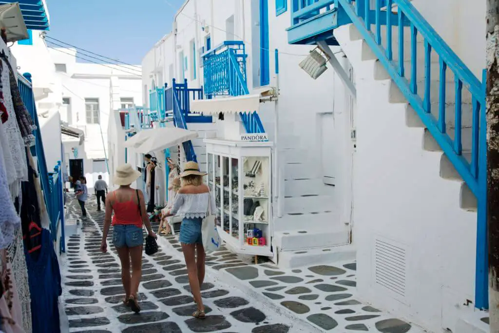 Les meilleurs endroits à visiter à Mykonos en 2022 2 Mykonos Rue Matoyianni