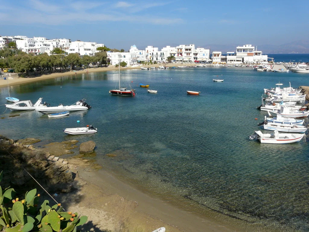 L'île de Paros en Grèce : notre guide, les transports, les hotels, les bons restaurants en 2022 1 L'île de Paros en Grèce : notre guide, les transports, les hotels, les bons restaurants en 2022 - L'île de Paros en Grèce : notre guide, les transports, les hotels, les bons restaurants en 2022