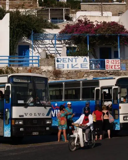 Comment se déplacer à Mykonos : Bus, Taxi, Scooter, Uber ? - Comment se déplacer à Mykonos : Bus, Taxi, Scooter, Uber ?