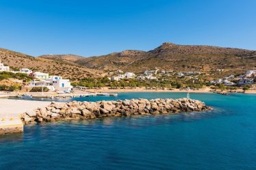 Île de Sikinos : Découvrez des plages paisibles pour cet été 2022 - Île de Sikinos : Découvrez des plages paisibles pour cet été 2022