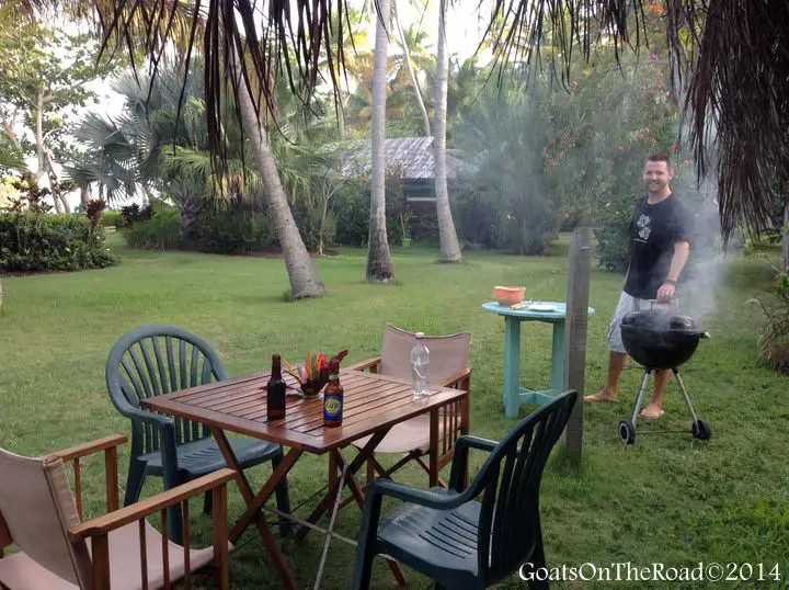 Vivre à la Grenade : Notre vie en photos 22 bbq à grenade