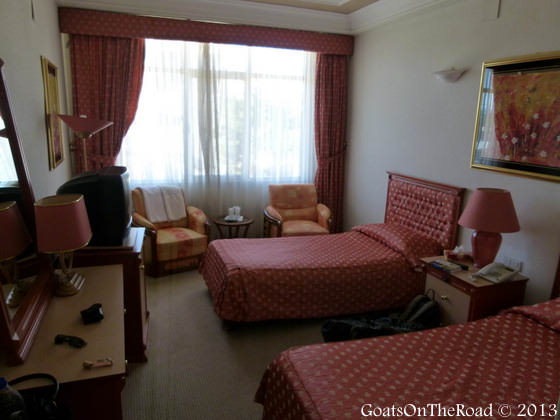 Explorer la culture et les Kaluts à Kerman, en Iran 2 akhavan hotel kerman
