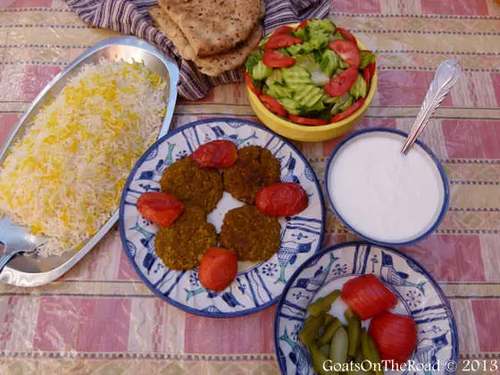 Des journées délicieuses dans le désert à Garmeh - We Love Iran ! 13 nourriture à garmeh