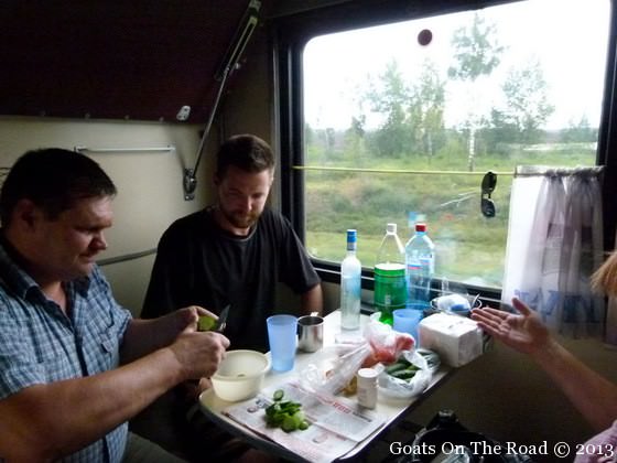 Voyage en train transsibérien : D'Irkoutsk à Omsk 4 manger sur le transsibérien