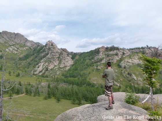 Un voyage rapide depuis Oulan-Bator - le parc national de Terelj 6 Profiter de la vue à Terelj