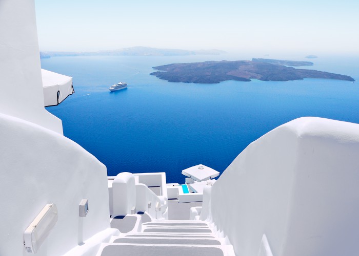 Caldera de Santorin JIERE shutterstock