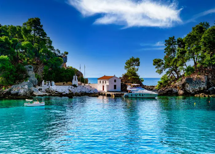 parga Arnaoutis Christos shutterstock