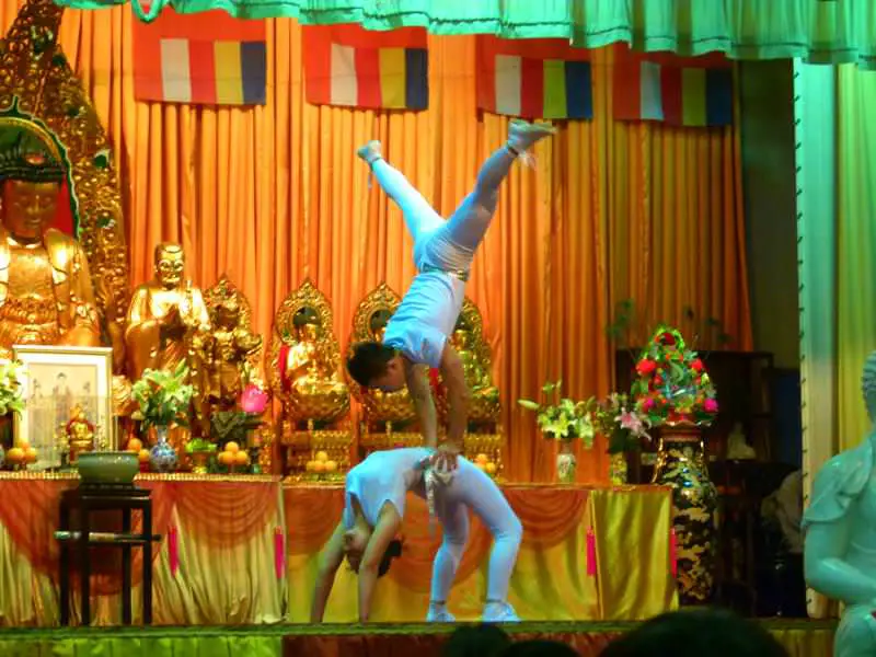 Chinese Acrobats Voyager à Hong Kong : L'île de Lantau - Voyager à Hong Kong : L'île de Lantau