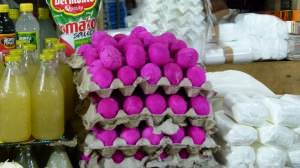Some dyed eggs, lets you know whats inside .... maybe fetus. Puerto Princesa, Philippines - Enfin, un jour de soleil ! - Puerto Princesa, Philippines - Enfin, un jour de soleil !