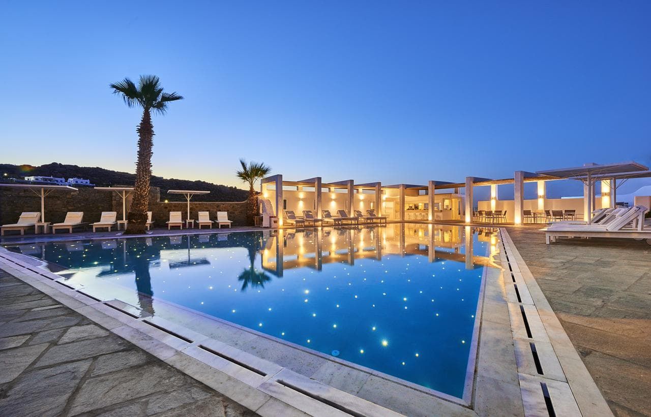 Les meilleurs hôtels lune de miel à Mykonos - Guide 2022 1 Les meilleurs hôtels lune de miel à Mykonos - Guide 2022 - Les meilleurs hôtels lune de miel à Mykonos - Guide 2022