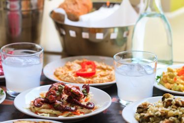 Les plats grecs et les meilleurs endroits pour manger à l'île de Rhodes - Les plats grecs et les meilleurs endroits pour manger à l'île de Rhodes