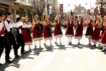 Coutumes, traditions et superstitions grecques - Coutumes, traditions et superstitions grecques