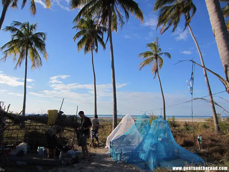 camp for the night on Matemo Island, Mozambique Île Matemo et île Rolas - Île Matemo et île Rolas
