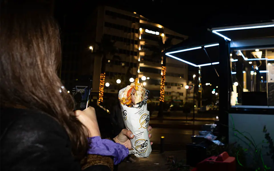 Petite faim nocture : Où manger à Athènes tard la nuit ? 2 Petite faim nocture : Où manger à Athènes tard la nuit ? - Petite faim nocture : Où manger à Athènes tard la nuit ?
