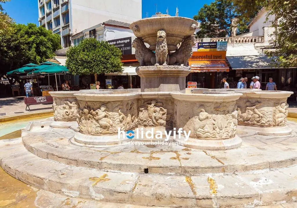 Fontaine des Lions de Morosini (Place des Lions), Crète
