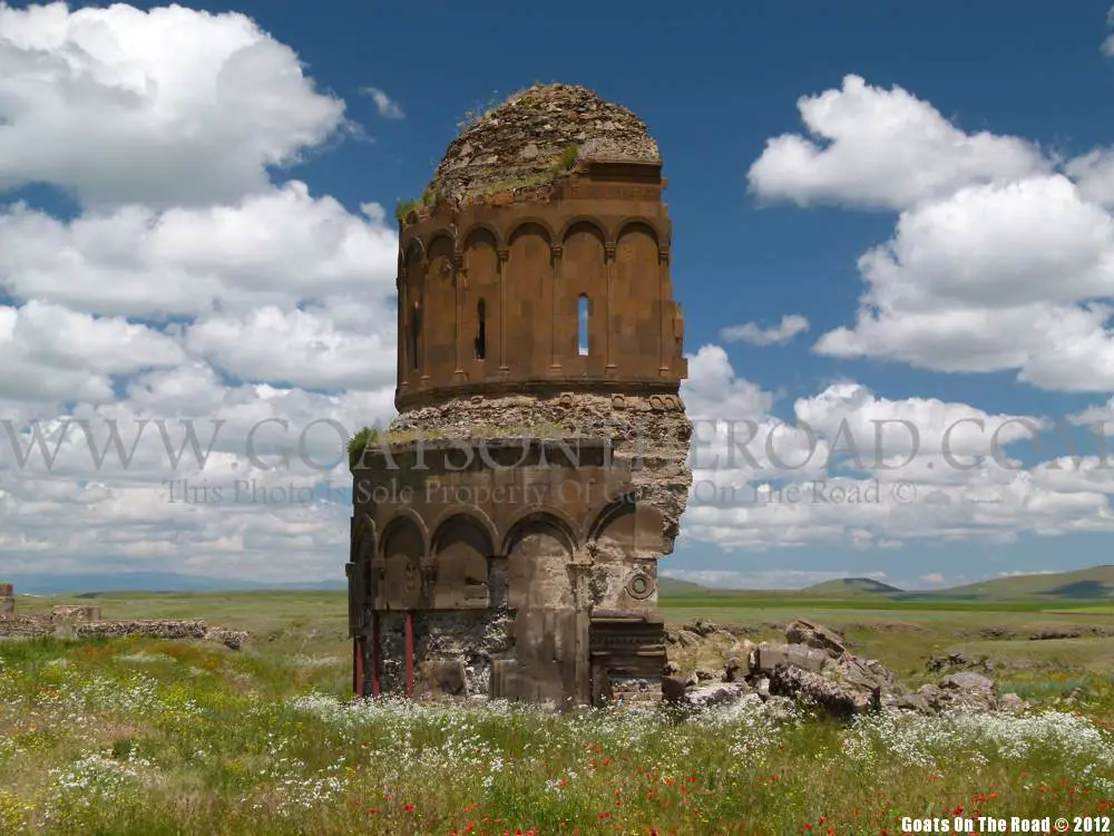 1/2 de l'église du Rédempteur, Ani, Turquie orientale église du rédempteur ani turquie