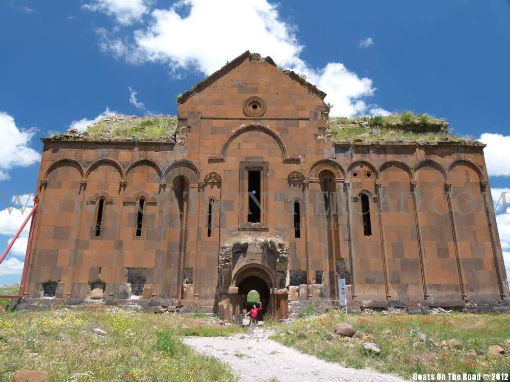 La cathédrale d'Ani, très bien conservée. Turquie orientale cathédrale turquie