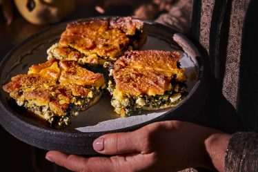 Recette : Plastos, la célèbre tarte à la farine de maïs de Thessalie - Recette : Plastos, la célèbre tarte à la farine de maïs de Thessalie