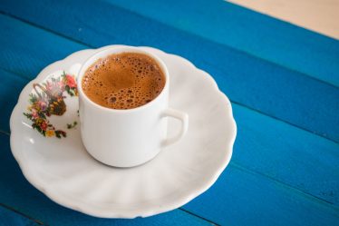 Comment préparer du café grec à la maison ? Les astuces de grand mère - Comment préparer du café grec à la maison ? Les astuces de grand mère