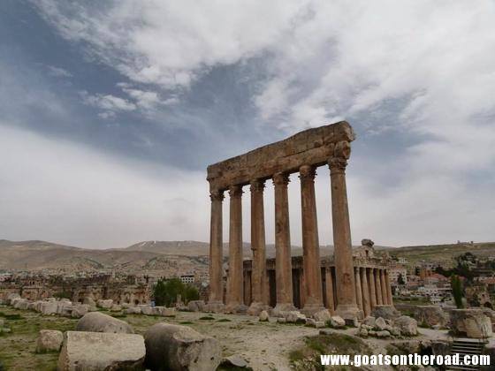 Baalbeck, Lebanon Baalbeck et la vallée de la Qadisha - Randonnée, ruines et vin - Baalbeck et la vallée de la Qadisha - Randonnée, ruines et vin