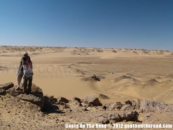 désert noir, égypte bahariya pour les randonneurs