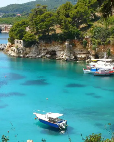 L'île d'Alonissos : Découvrez la perle des Sporades et des plages étonnantes - L'île d'Alonissos : Découvrez la perle des Sporades et des plages étonnantes