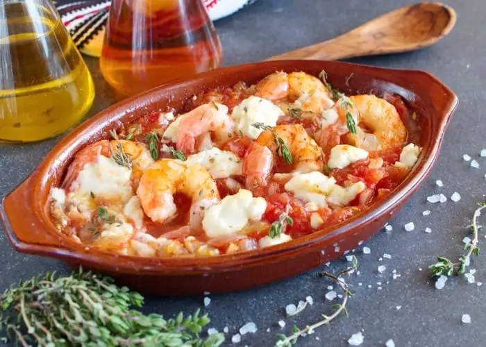 saganaki aux crevettes Bvlena shutterstock 2