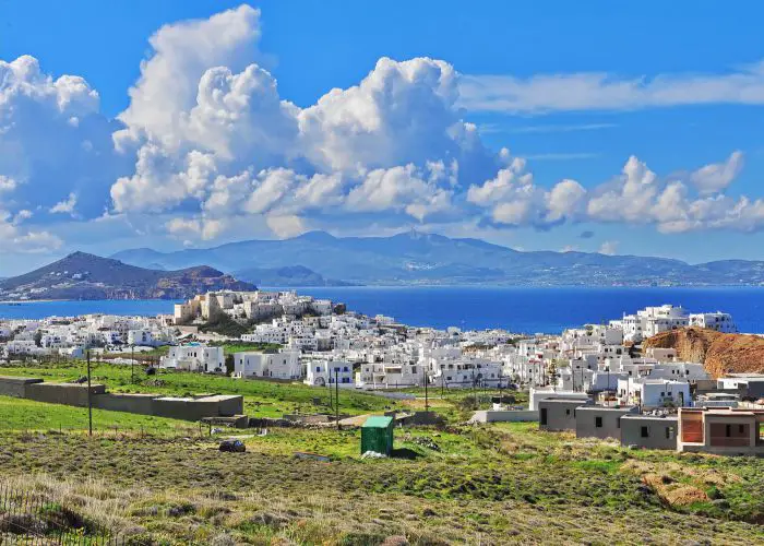 Vue de la ville de Naxos Arsenie Krasnevsky Shutterstock