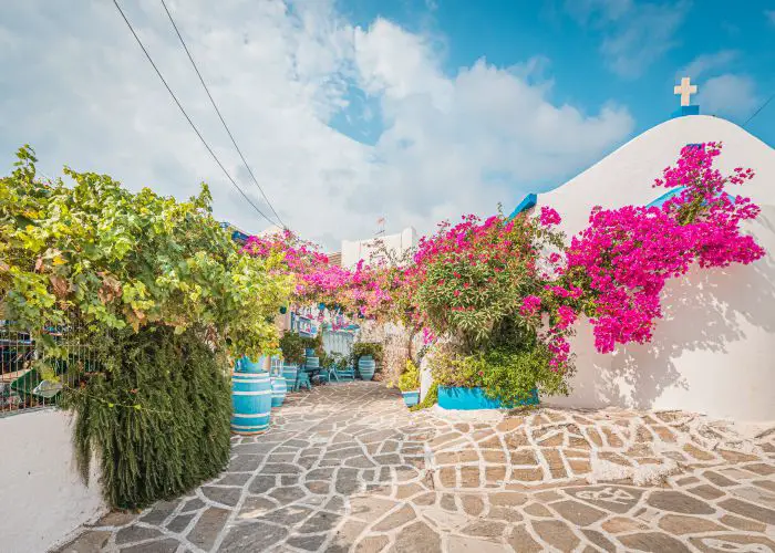 prodromos paros Anibal Trejo shutterstock