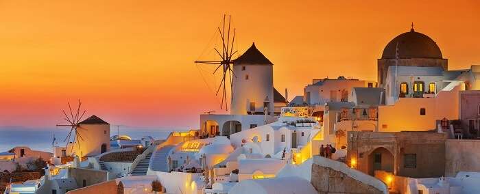 Les 15 meilleures choses à faire à Santorin pour des vacances épiques sur l'île ! 15 coucher de soleil à santorin