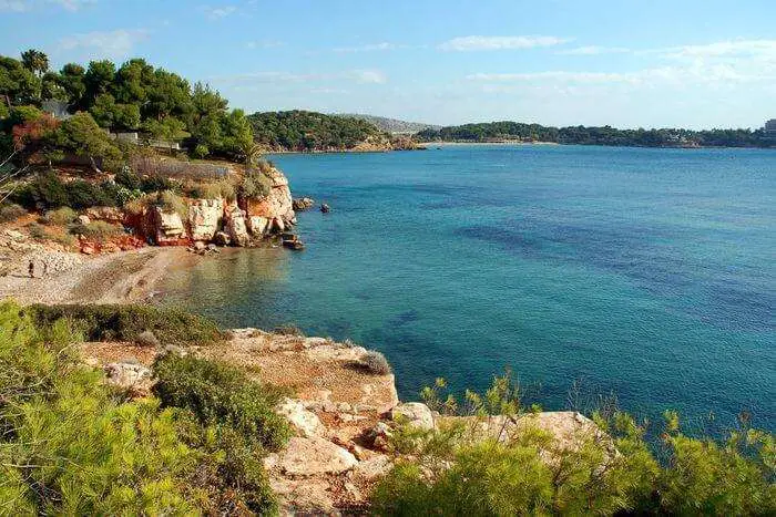 Les 10 meilleures plages d'Athènes pour des vacances revivifiantes ! 4 Côté mer