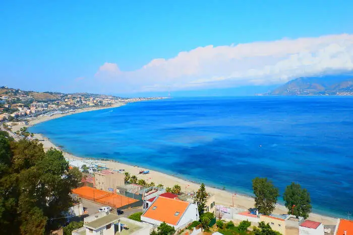 La plage de Schinias à Athènes