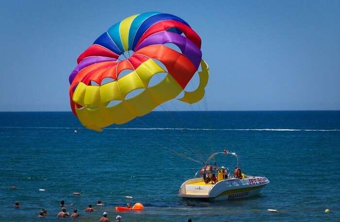 Parapente à Santorin