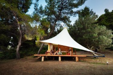 Les nouveautés 2023 de l'hôtellerie en Grèce : glamping, dormir dans un phare, un moulin, tiny houses... - Les nouveautés 2023 de l'hôtellerie en Grèce : glamping, dormir dans un phare, un moulin, tiny houses...