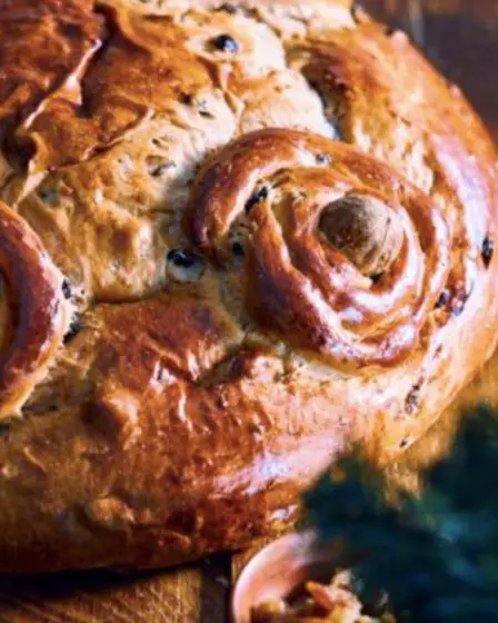 Recette : Christopsomo (pain de Noël grec) - Recette : Christopsomo (pain de Noël grec)